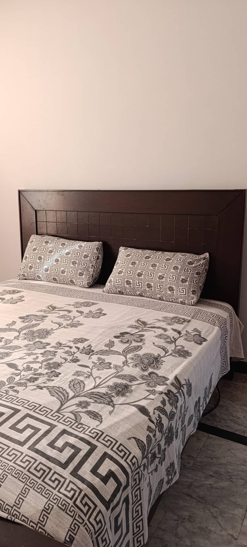 Bed - King Size 2