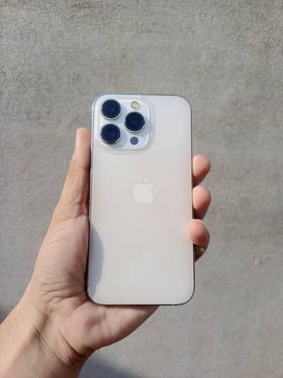 Apple iPhone 13 Pro