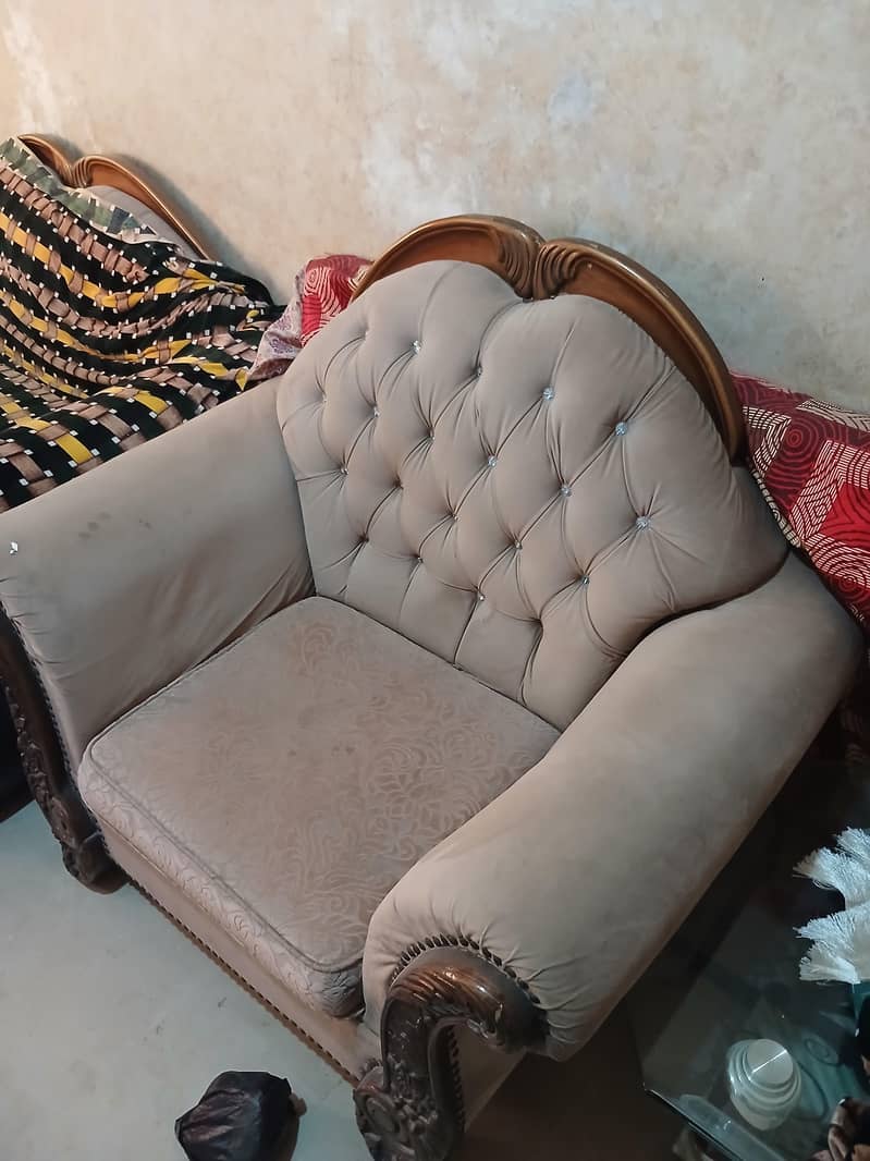 4 seater 0