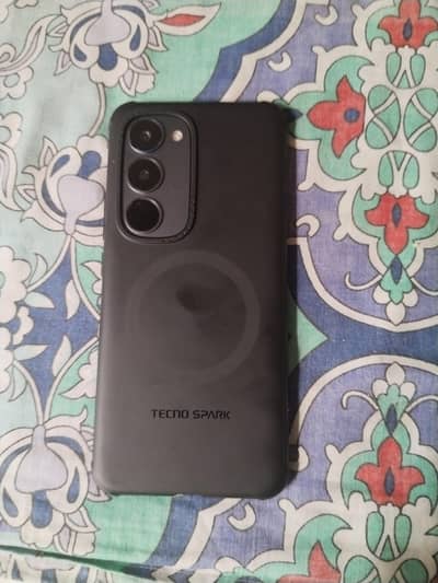 Tecno Spark 40 pro Plus