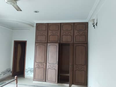 10 MARLA LOWER PORTION ONLY FOR SILENT OFFICE NEARLY EXPO CENTER KANAL RODE