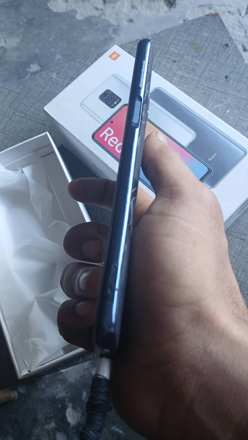 Xiaomi Redmi Note 9 Pro 3