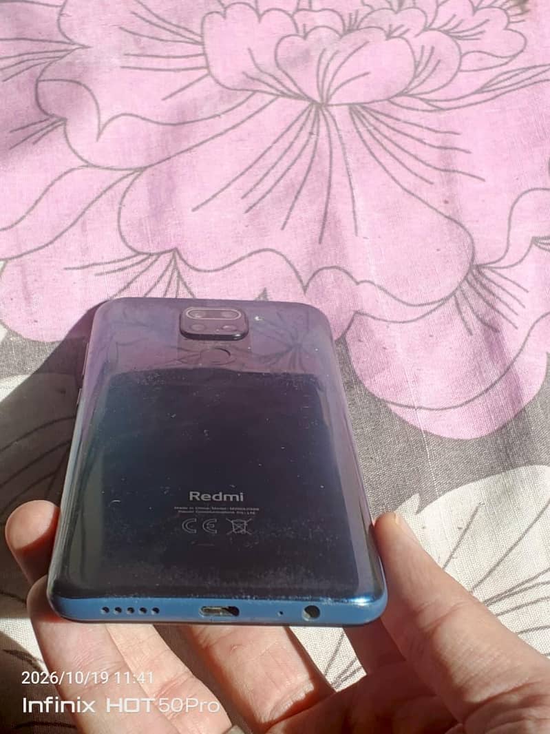 Xiaomi Redmi Note 9 (4/128) 1