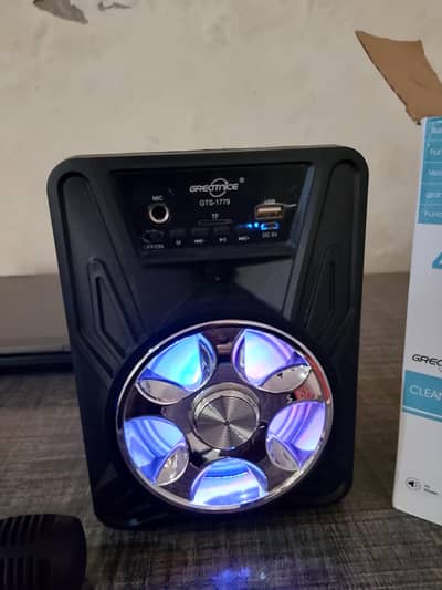 Beluth Speakers for sale with Mic