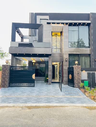 8 Marla Brand New Luxury Villa | 5 Bed Attached Bath | Zinnia Block - Bahria Nasheman