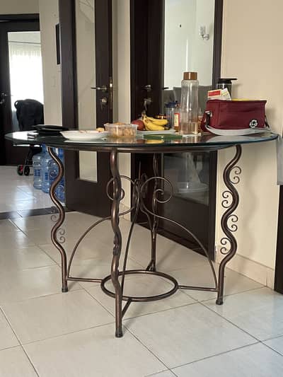 DINNING TABLE WITH 4 chairs