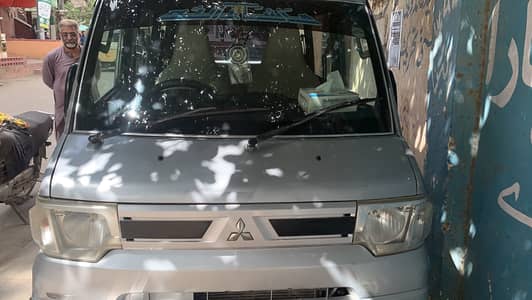 Nissan Clipper Mini Van 2012