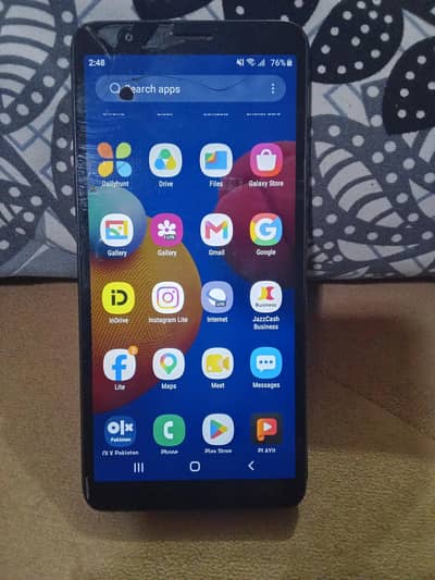 Samsung Mobile M01 Core 2/32 with charger