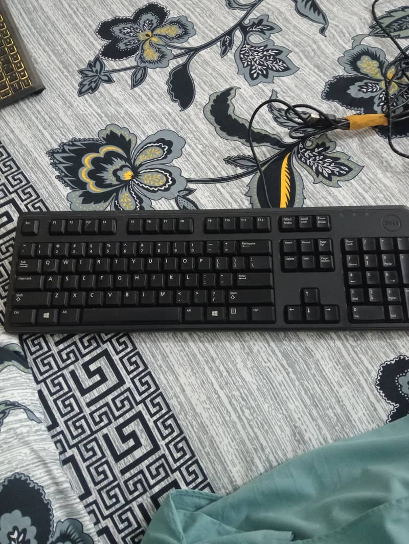 2 keyboards 5