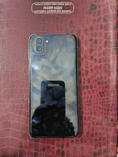 Sharp Aquos R3