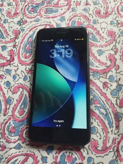 Apple iPhone SE