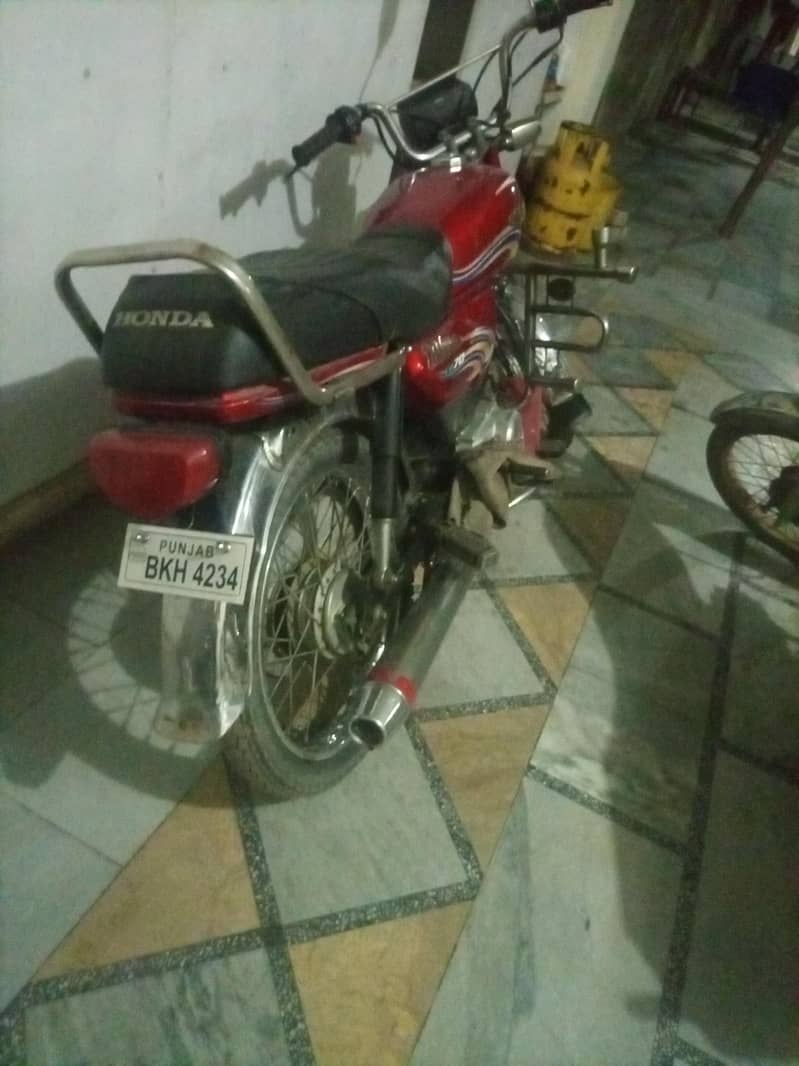y,d 70, 2