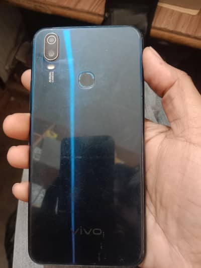 Vivo Y11