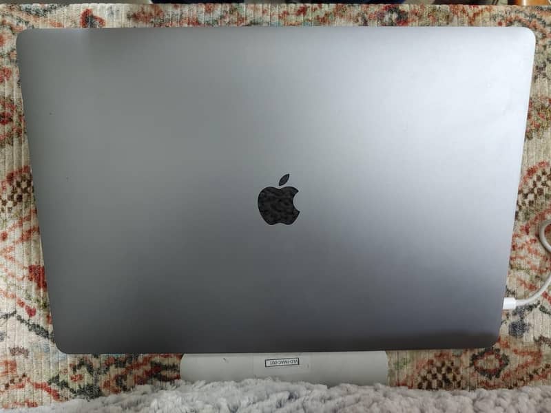 Mac book 2019 Pro 4