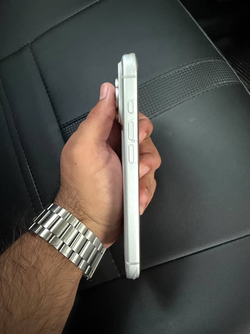 Apple iPhone 17 Pro JV 2