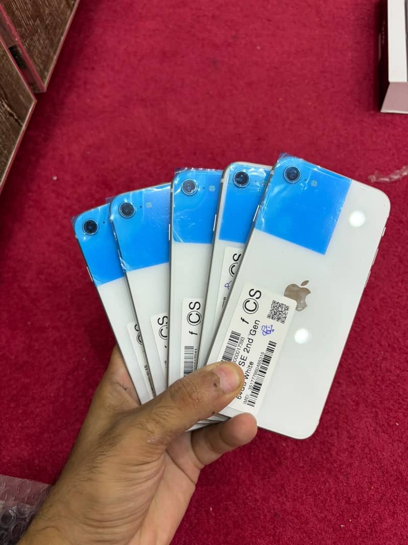 Apple iPhone SE 0