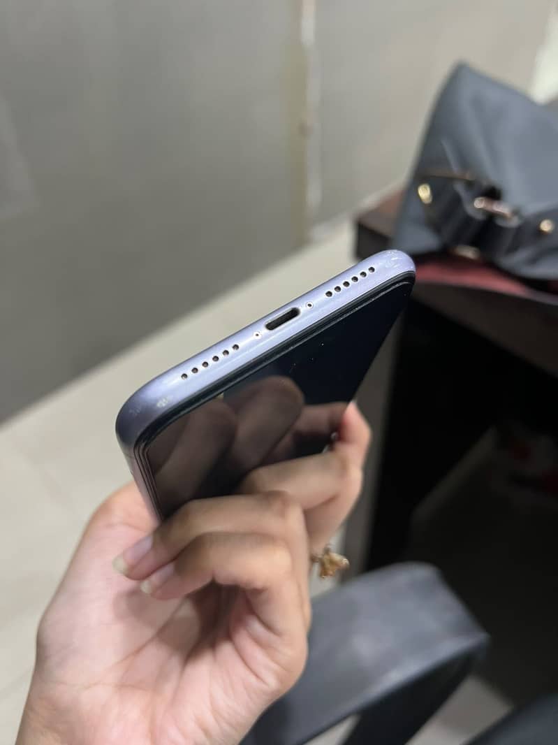 Apple iPhone 11 2