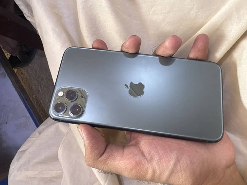 Apple iPhone 11 Pro Max 0