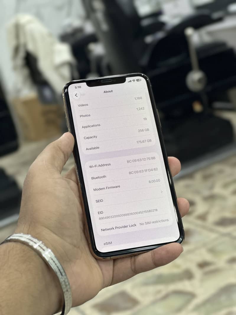 Apple iPhone 11 Pro Max 5