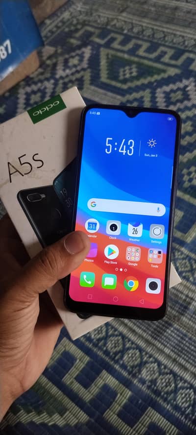 OPPO A5s with box only koi flt ni full okay 03053372873