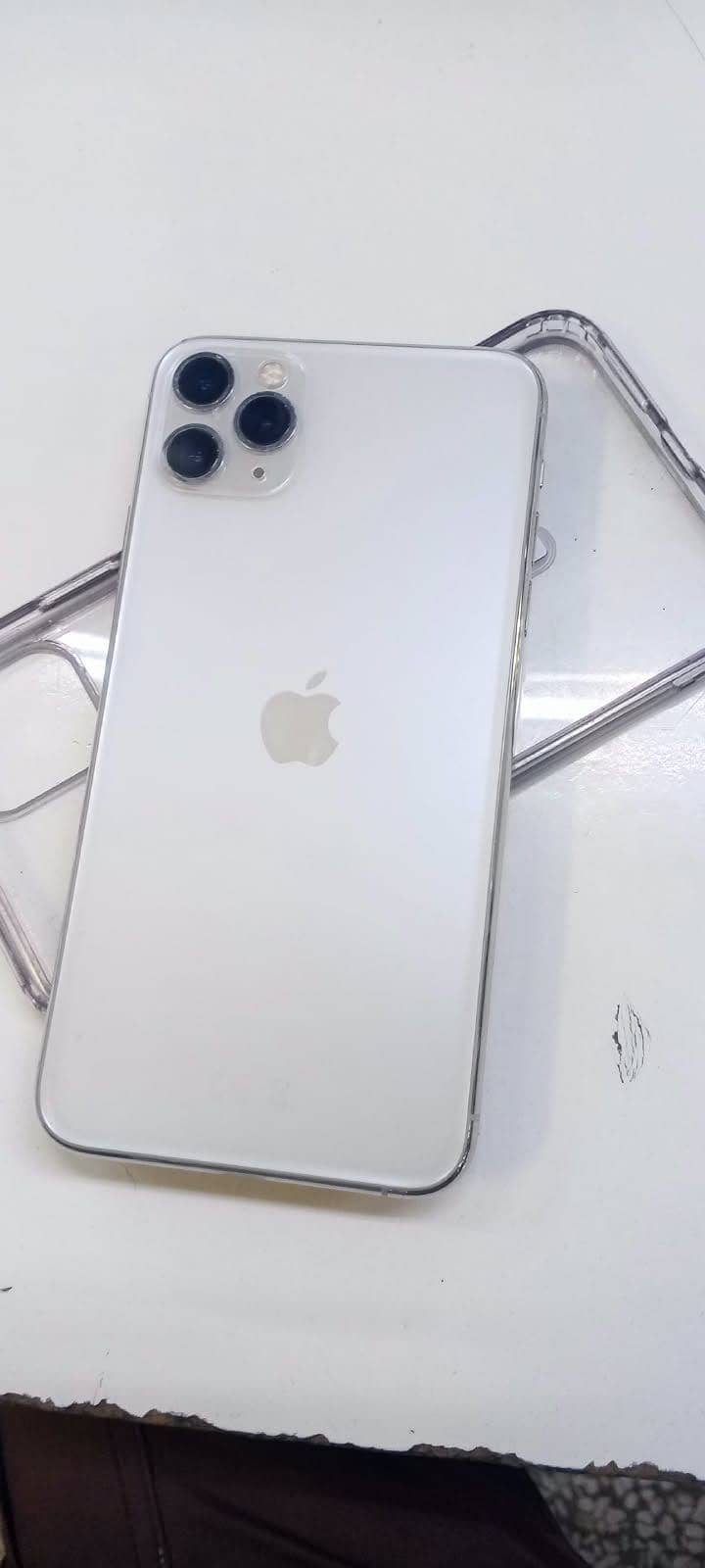 Apple iPhone 11 Pro Max 0