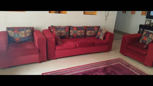 Five seater sofa set with good condition