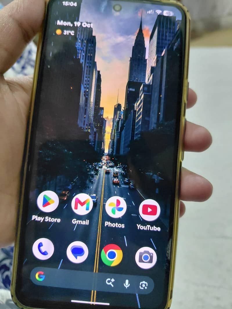 Google Pixel 8 1