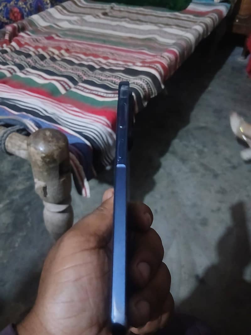 03046643518 2