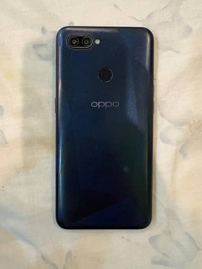 OPPO A12