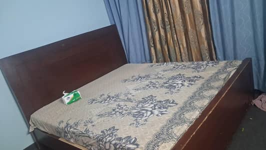 double acchi Lakadi ka bed