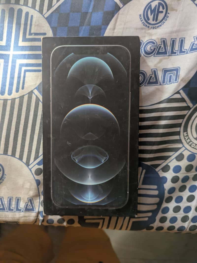iphone 12 pro max Only box 0