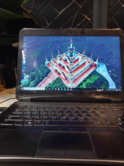 Dell Latitude E6440 Laptop Core i5 4th Gen | 4GB RAM | SSD