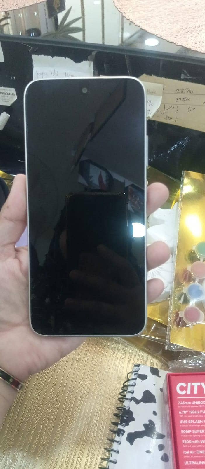 Apple iPhone 14 Pro 2