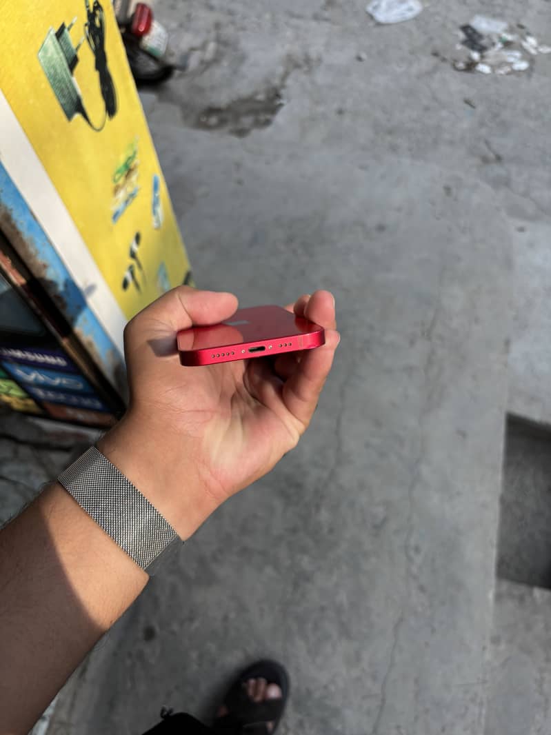 Apple iPhone 14 jv 3