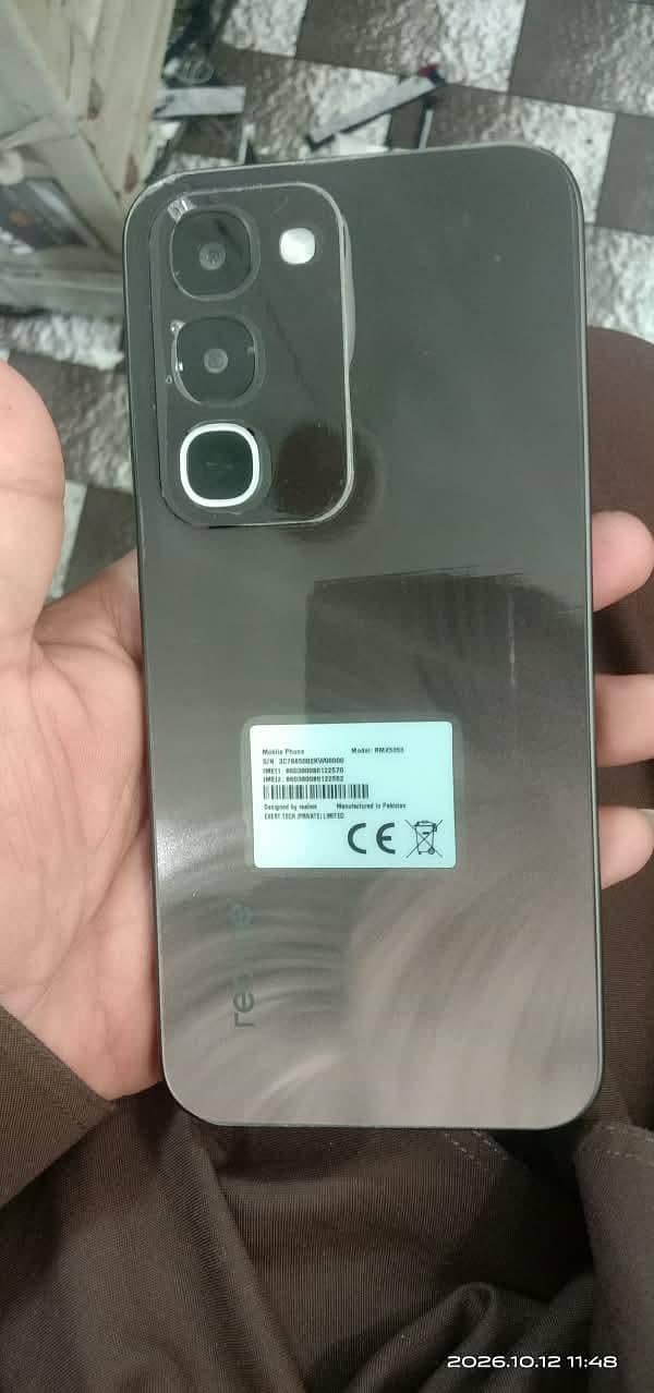 Realme c100 0