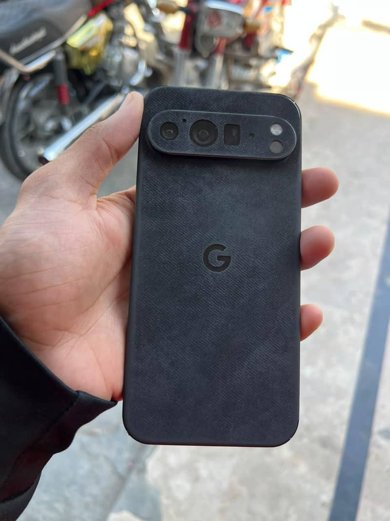 Google Pixel 9 Pro XL 0