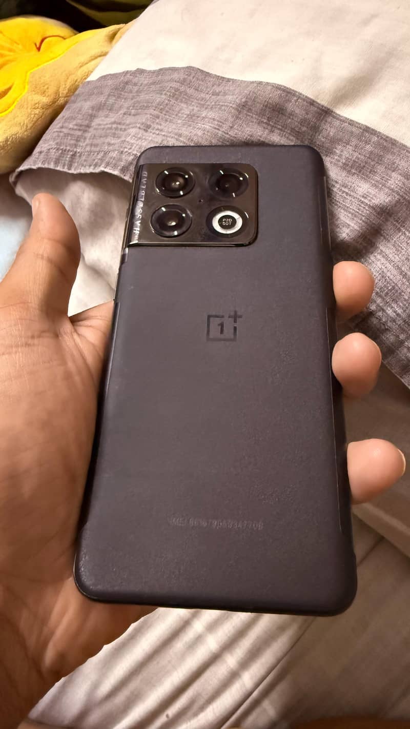 OnePlus 10 pro 2