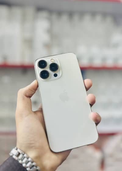 Apple iPhone 13 Pro
