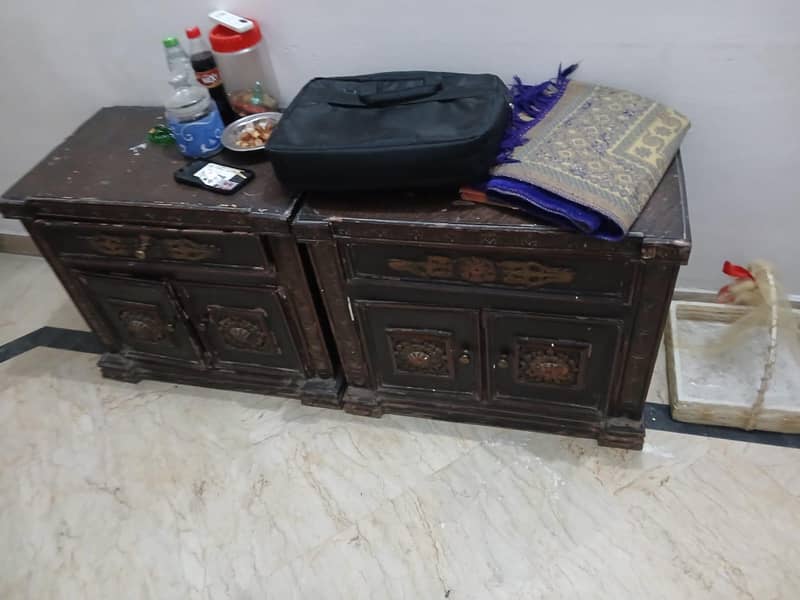 King Bed 2 Side Table 2