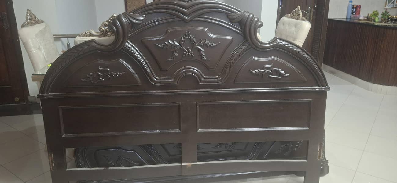 chinyoti bed set with dressing 1