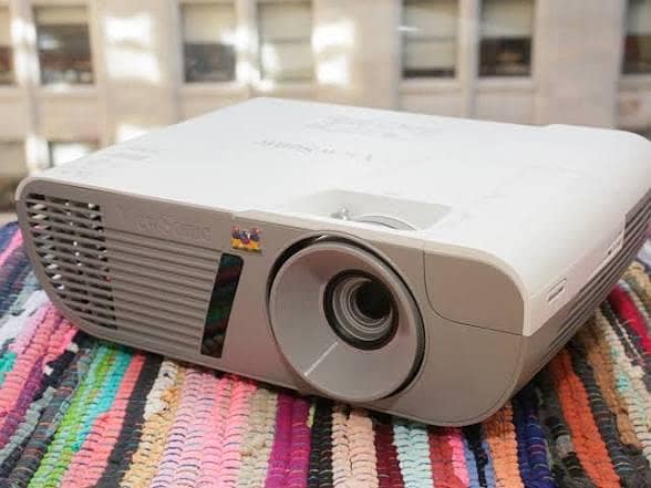 VEWSONIC Projector 0