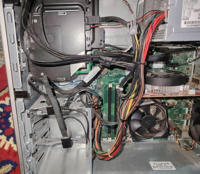 GAMING PC -INTEL CORE I5 6th GEN/ 8/GB RAM 128GB SSD AMD R7360 2GB dr5