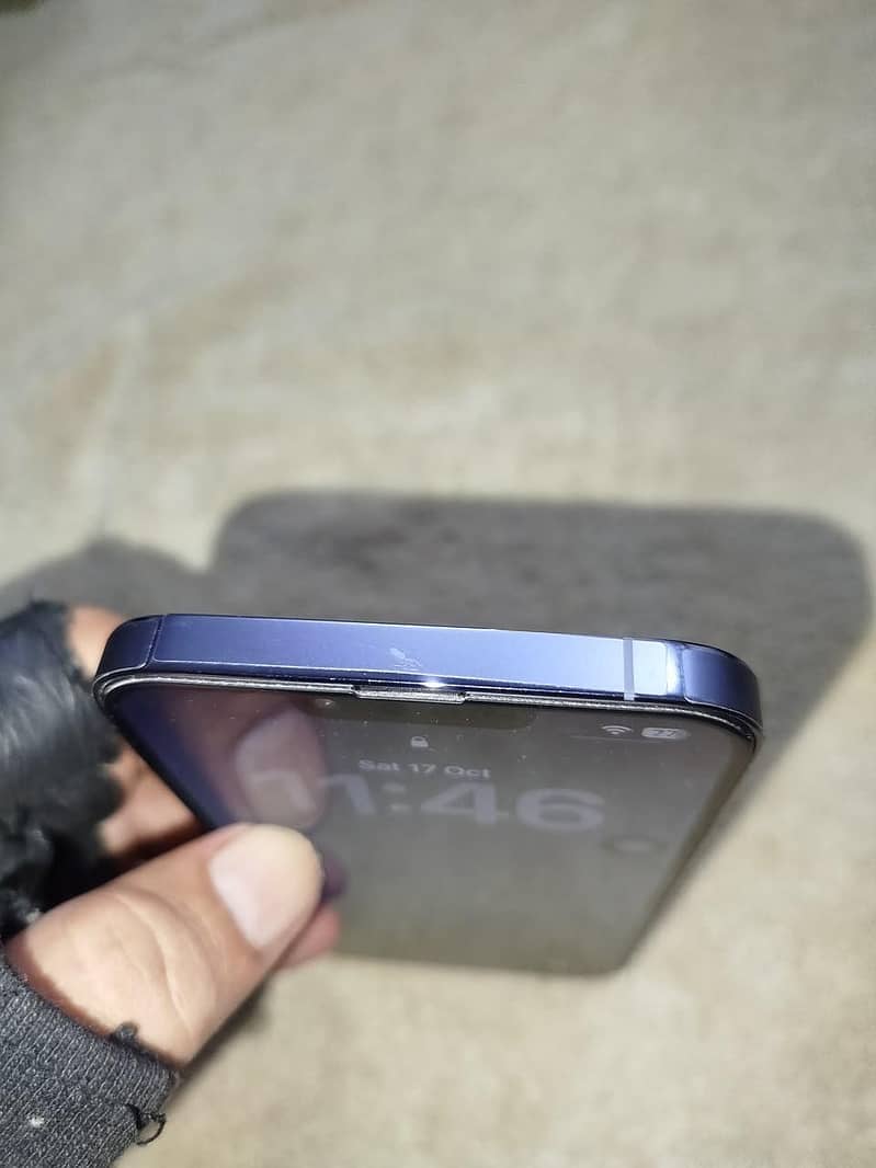 Apple iPhone 13 Pro Max 2