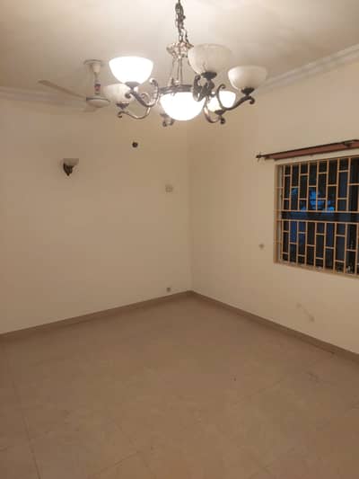 2800 Square Feet Lower Portion Available For Rent In I-8/4, Islamabad