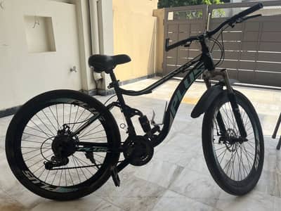 PLUS mountain bicycle 26 inch tires with 21 speed gears