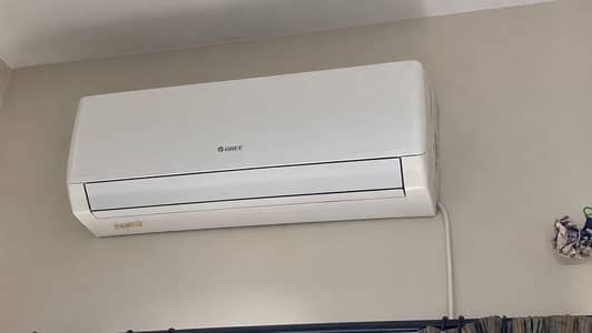 1 ton Gree AC for sale,  new condition