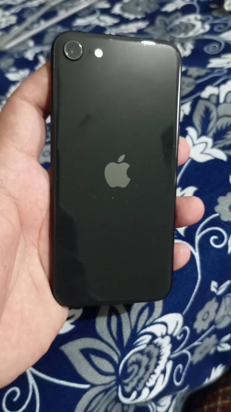 Apple iPhone SE 0