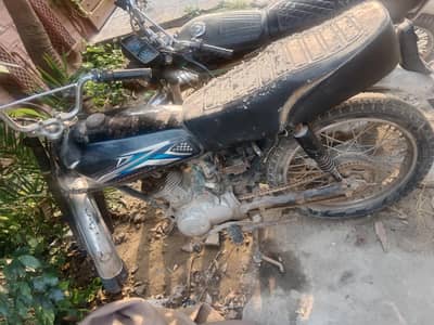 Honda cg 125 2016 model only for 125 restore lover