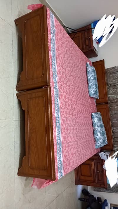 Good quality sheesham wood beds and side tables