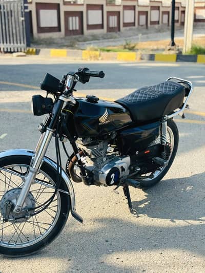 CG 125